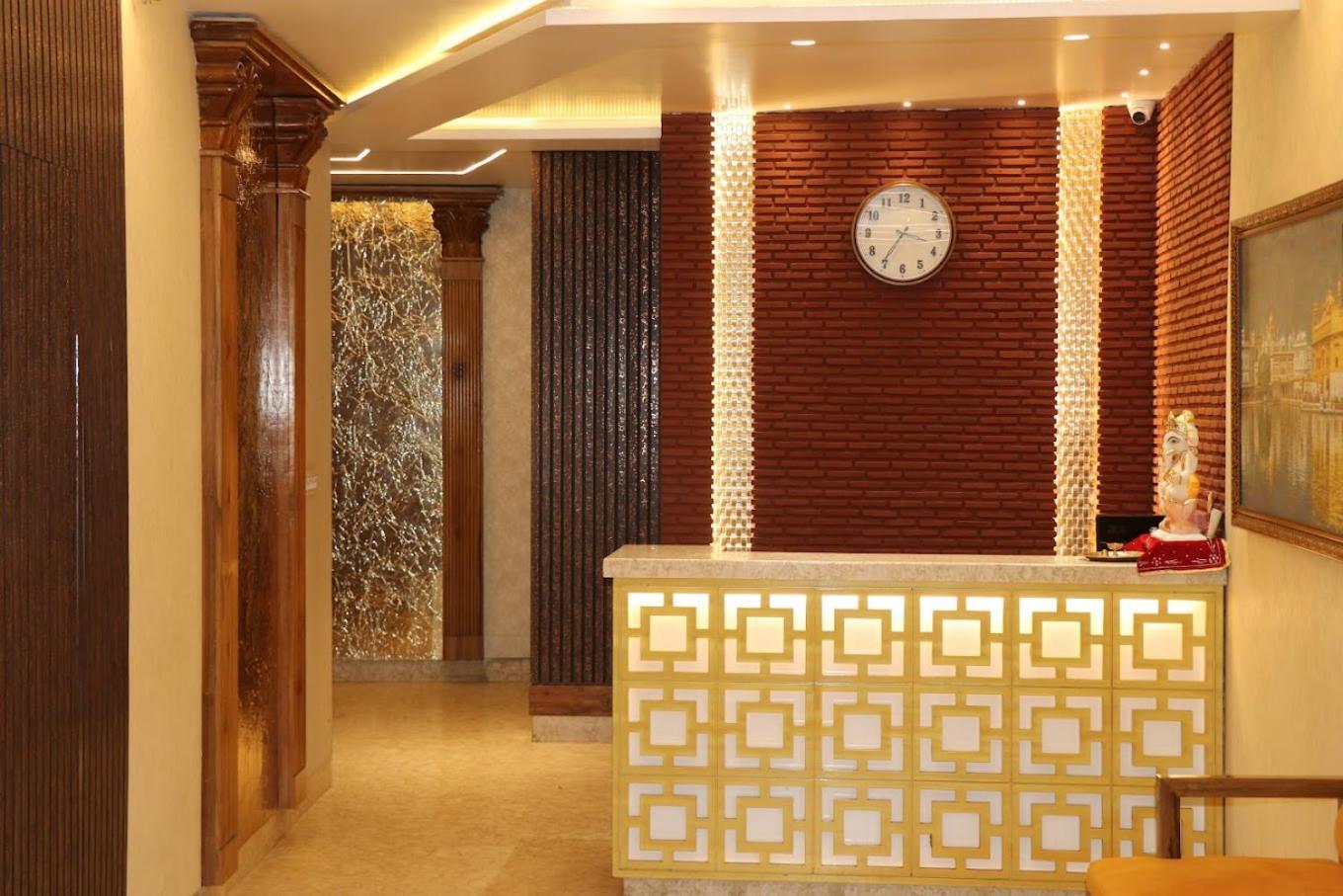 Hotel Rv Golden Amritsar Exterior photo